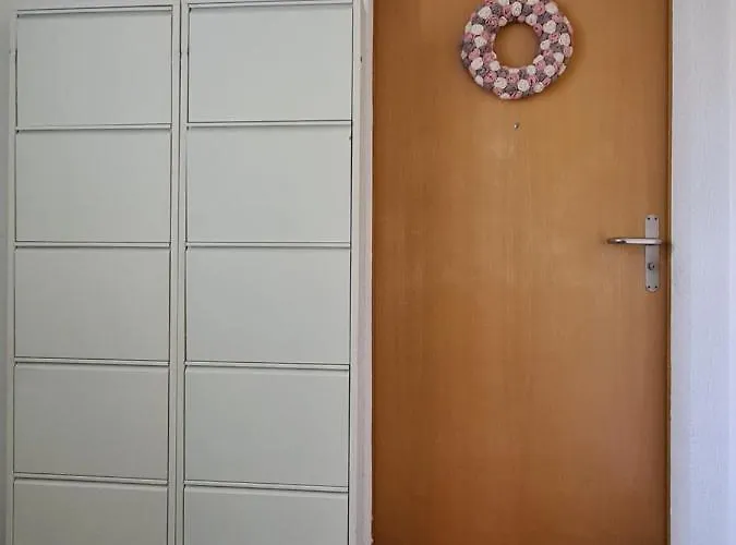 Apartament Away From *